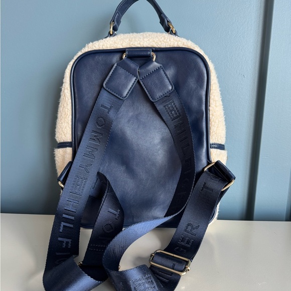 Tommy Hilfiger 1985 Shearling Red, White and Blue Backpack with Blue Logo Straps - Picture 2 of 10